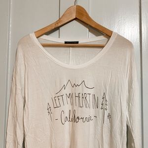 American Eagle Graphic Long-Sleeve Tee